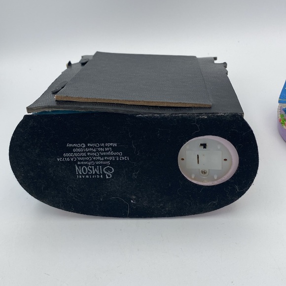 Simson gifts Disney Princess Castle 4x6” picture frame w/ matching figurine READ - Picture 11 of 16